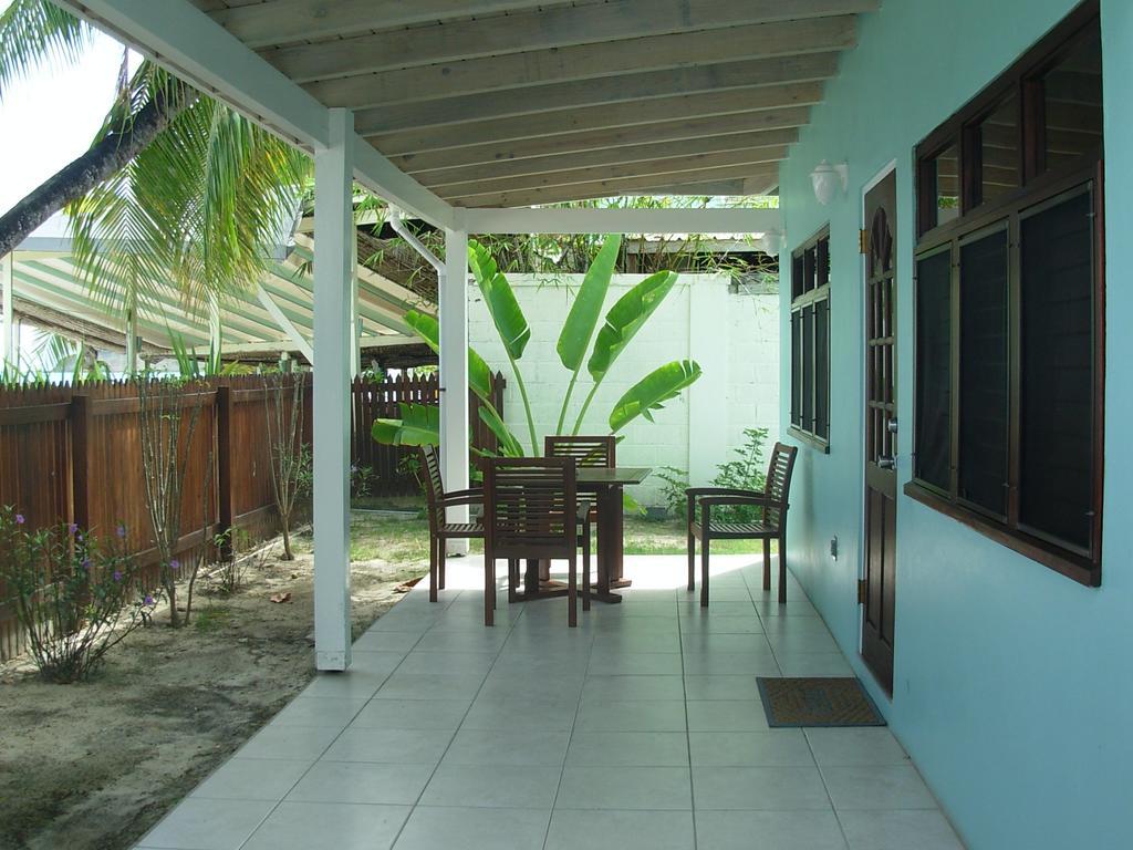 Buccaneer Beach Club Dickenson Bay Exterior photo